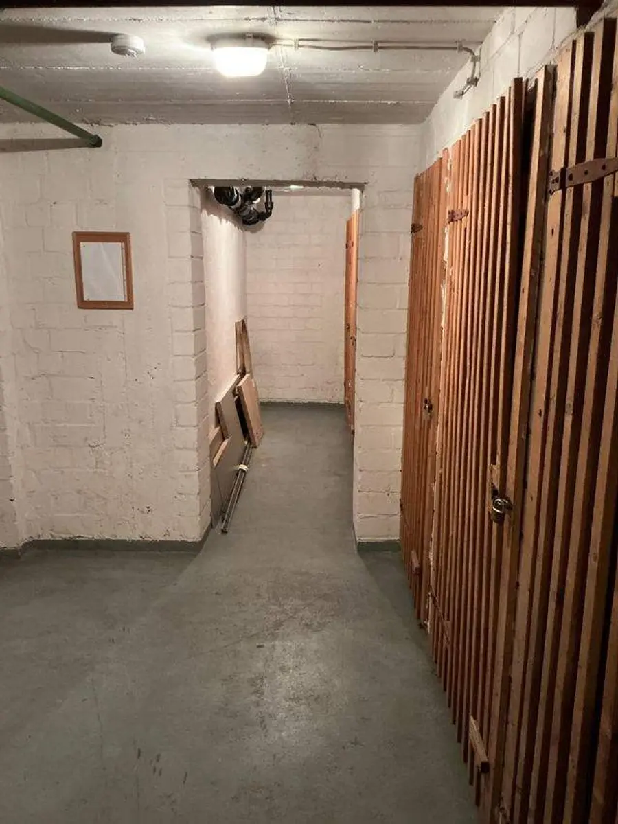 Wunderschöne 4-Zimmer-Wohnung mit Balkon, Aufzug und Tiefgaragenstellplatz! – Bild 14