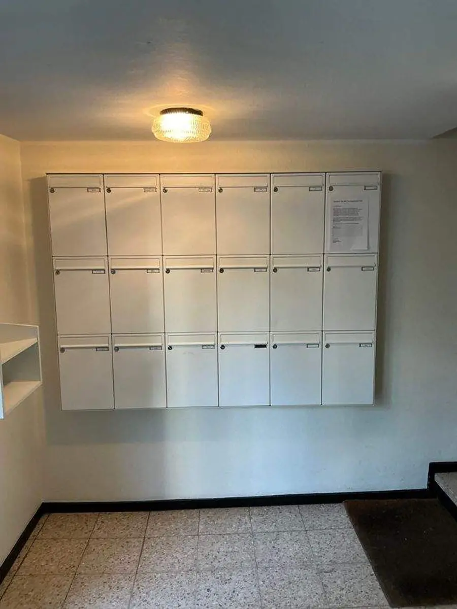 Wunderschöne 4-Zimmer-Wohnung mit Balkon, Aufzug und Tiefgaragenstellplatz! – Bild 16